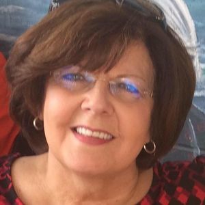 Meet your Posher, Beverly